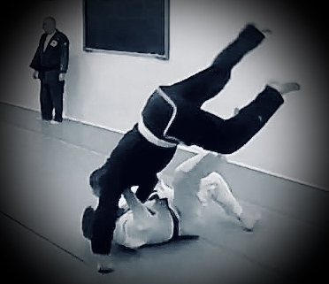 Graham White Tomeo Nagi